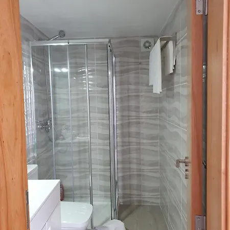 Casasoutelo بيت للعطل